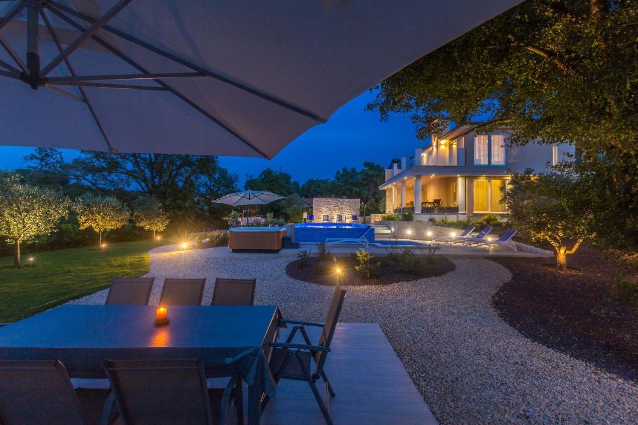 Villa Roko Малинска Екстериор снимка
